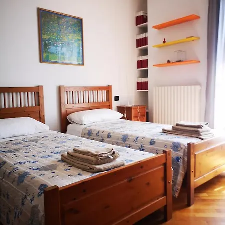 Travel Villa